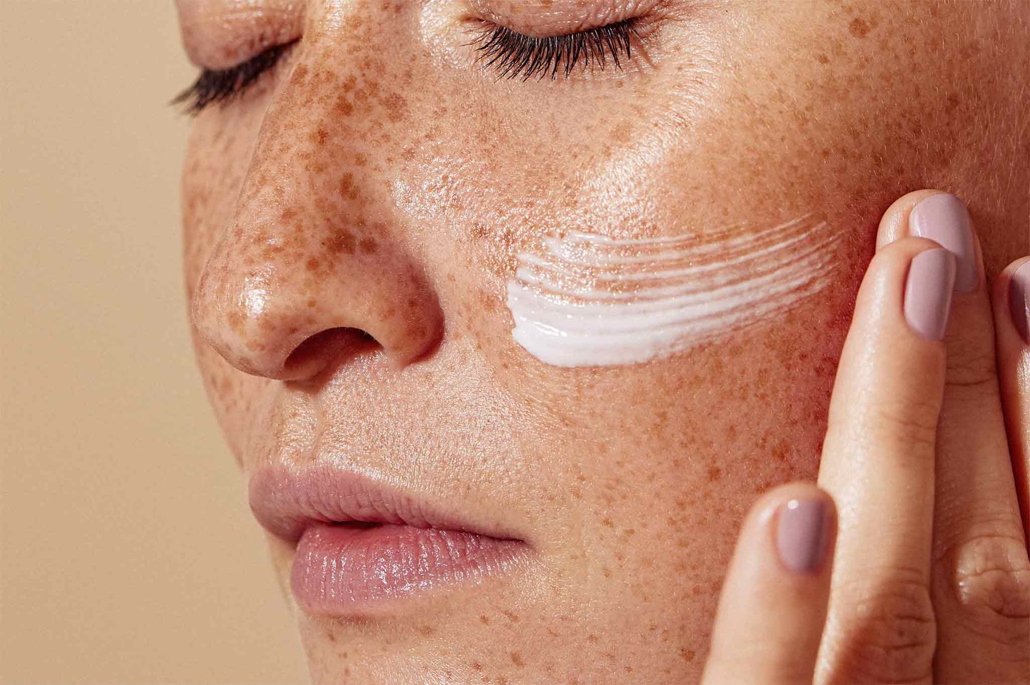 Pure Essence Toner - Image 2